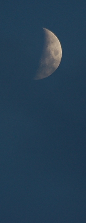 090628190146sky&moon.jpg